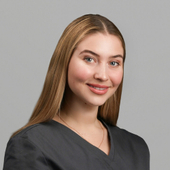 Блинова Алена Андрияновна, детский стоматолог