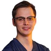 Петрачков Александр Олегович, пластический хирург