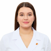 Тищенко Евгения Олеговна, врач-косметолог