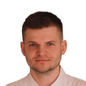 Горелов Артём Игоревич, стоматолог-хирург
