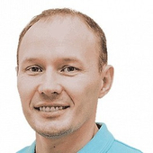 Боярский Юрий Викторович, стоматолог-терапевт