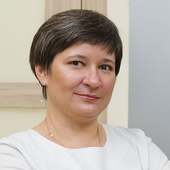 Симонова Инна Юрьевна, стоматолог-терапевт