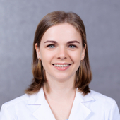 Николаенко Евгения Николаевна, офтальмолог