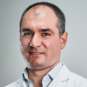 Погосян Роман Эдуардович, офтальмолог