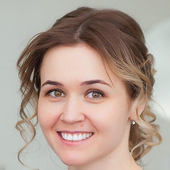 Аксёнова Анастасия Сергеевна, стоматолог-терапевт