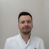 Торнаков Владислав Владиславович, стоматолог-терапевт