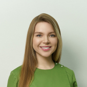 Шугурова Виолетта Максимовна, пародонтолог