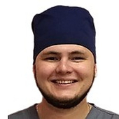 Мухутдинов Айрат Фаннурович, стоматолог-терапевт