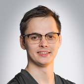 Петрачков Александр Олегович, пластический хирург