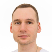 Никонов Артем Игоревич, стоматолог-терапевт