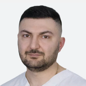 Микаелян Левон Ашотович, стоматолог-хирург