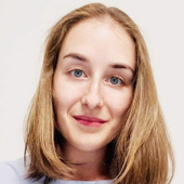 Мстиславская Алевтина Таймуразовна, стоматолог-терапевт