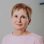 Абрамова Лаура Владиленовна, логопед