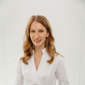 Круглова Полина Сергеевна, косметолог