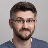 Сичкар Максим Евгеньевич, офтальмолог