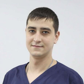 Крайнов Дмитрий Юрьевич, стоматолог-терапевт