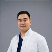 Галсанов Булат Артурович, стоматолог-хирург