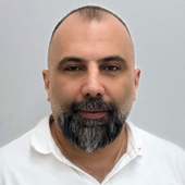 Манукян Владимир Олегович, гнатолог