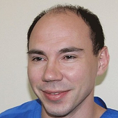 Аверин Дмитрий Сергеевич, хирург