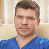 Ушаков Алексей Александрович, хирург
