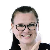 Горячева Наталья Евгеньевна, стоматолог-терапевт