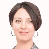 Короблева (Светлогорова) Нина Игоревна, массажист