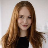 Попова Ульяна Андреевна, офтальмолог