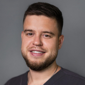 Шкинев Антон Олегович, стоматолог-ортопед