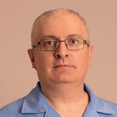 Ахкубеков Рустам Анатольевич, хирург-проктолог