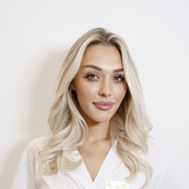 Стеванович Елена Бранковна, стоматолог-хирург