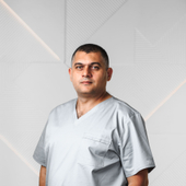 Хачатрян Хачатур Жораевич, стоматолог-терапевт