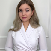 Арзуманян Дарья Викторовна, врач-косметолог