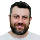 Григорян Эдуард Ашотович, пластический хирург