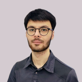 Каримов Искандар Камолович, стоматолог-терапевт