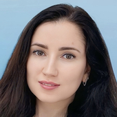 Кряжинова Юлия Николаевна, стоматолог-терапевт