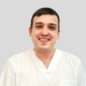 Седов Никита Владимирович, стоматолог-хирург