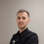 Яковлев Егор Даниилович, стоматолог-терапевт