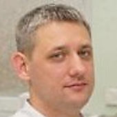 Набока Максим Владимирович, стоматолог-терапевт