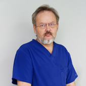 Опрышко Евгений Владимирович, стоматолог-ортопед