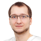 Толстых Олег Евгеньевич, терапевт