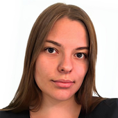 Кривелева Алена Алексеевна, инструктор ЛФК