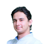 Аюбов Егор Халикович, стоматолог-терапевт