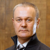 Разин Владимир Васильевич, невролог