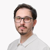 Сиразетдинов Нияз Илшатович, стоматолог-хирург