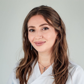 Минасян Кристина Андреевна, стоматолог-терапевт