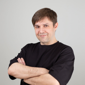 Ефремов Михаил Михайлович, стоматолог-ортопед