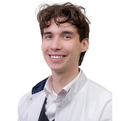 Тыщук Максим Николаевич, дерматолог