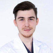 Енин Андрей Андреевич, пластический хирург