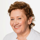 Клементьева Ирина Юрьевна, стоматолог-терапевт