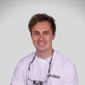 Налиткин Игорь Алексеевич, стоматолог-хирург